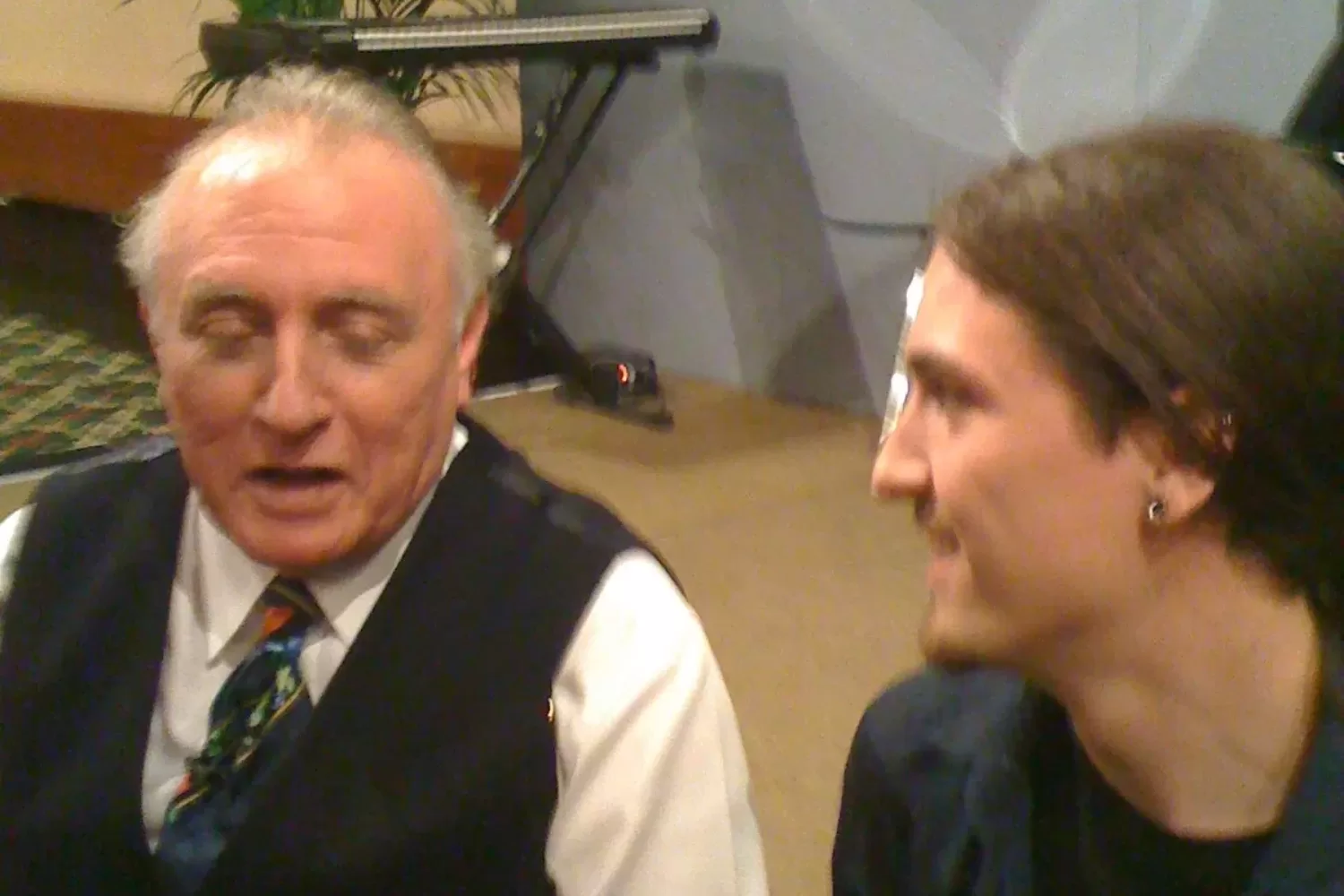 "I consider myself truly blessed to have had the opportunity to collaborate with, work alongside, receive mentorship from, learn from, and in some cases, even teach my personal heroes. One standout moment in my journey was a conversation with Dr. Richard Bandler, the visionary who pioneered the neuro-linguistic programming (NLP) approach to psychotherapy. During our meeting, Bandler shared some advanced NLP techniques that I still incorporate in my performance and sessions. I shared a technique that was invented by my mentor and biggest influence Robert Maxwell. This technique later became the foundation of my MixMag demonstration. This demonstration allowed me to create both physical and psychological effects on my volunteers displayed in different levels of depth." - Hank Stone www.hypnotisthankstone.com Hypnotist Hank Stone Hank Stone - Richard Bandler #hypnotisthankstone #hankstone #hypnotist #experthypnotist #nlp #neuroscience #neurolinguisticprogramming #hypnotherapy #sessions #alter#healthymind #mentorship #hankstonehypnotherapy
